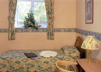 Ardmore House Hotel St Albans Экстерьер фото