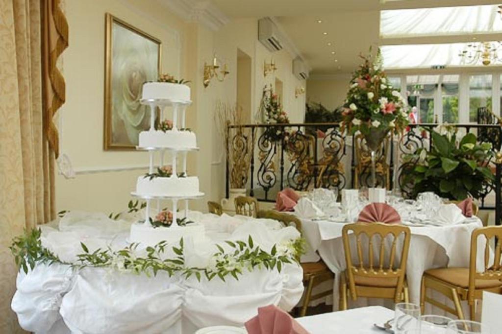 Ardmore House Hotel St Albans Экстерьер фото